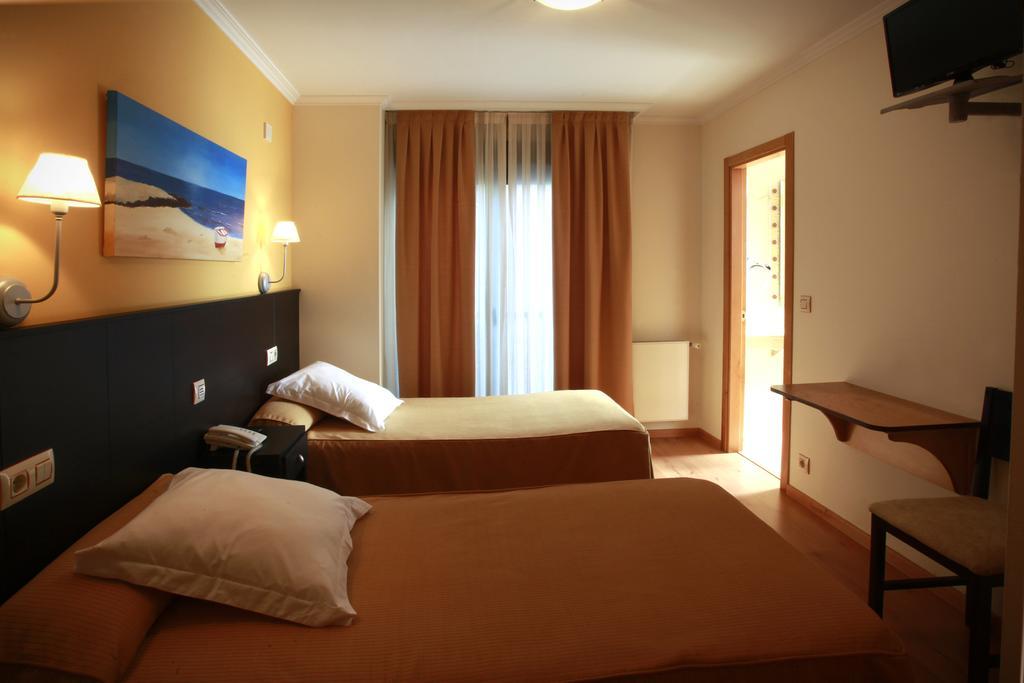Habitat Cm Muxia Hotel Ngoại thất bức ảnh